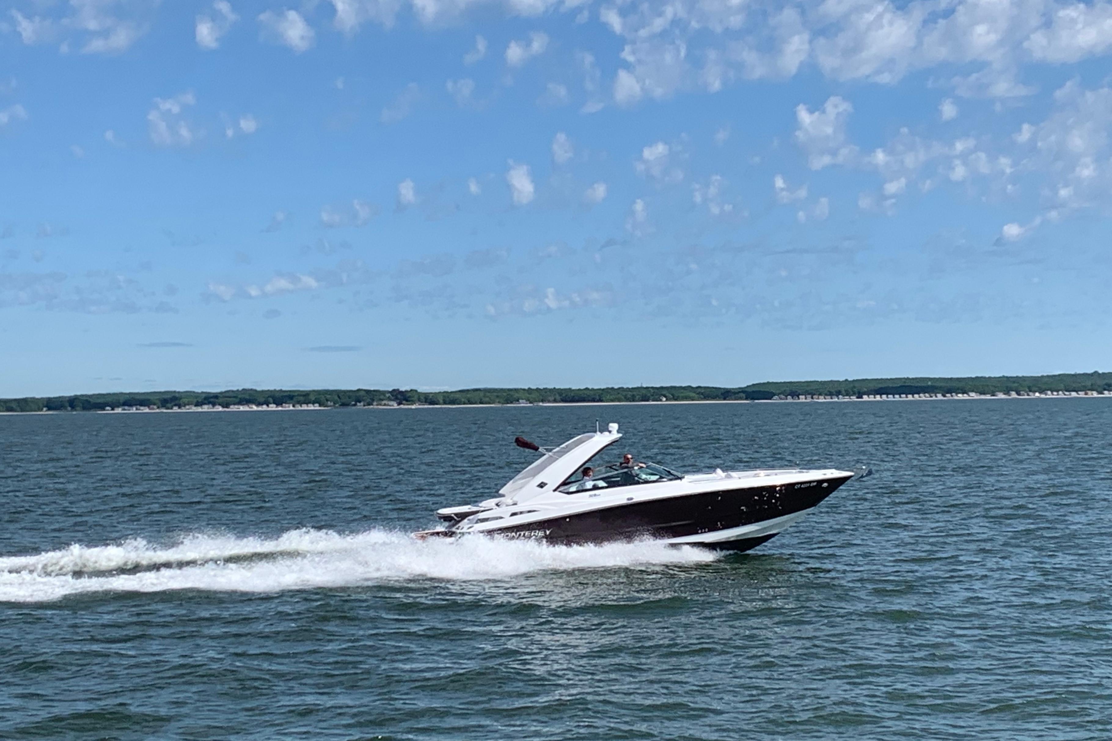 2005 Formula 370 Super Sport