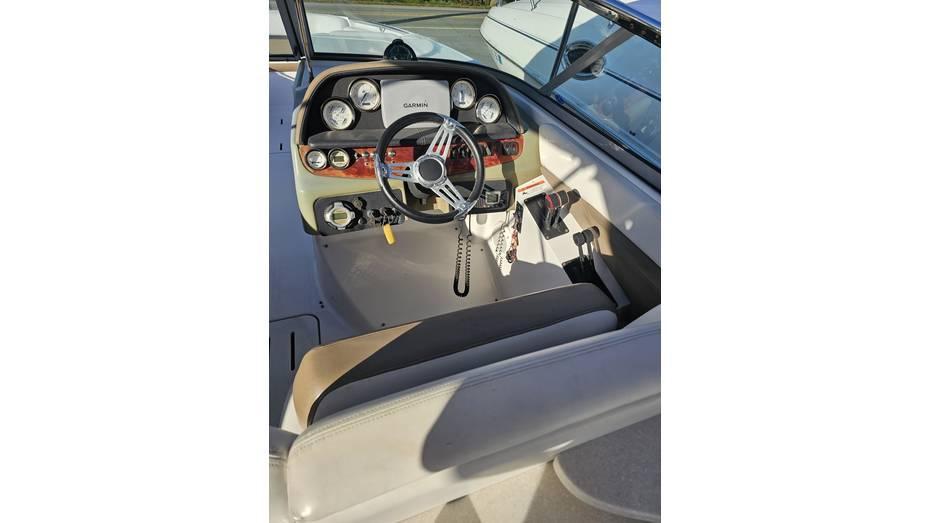 2008 Four Winns H310