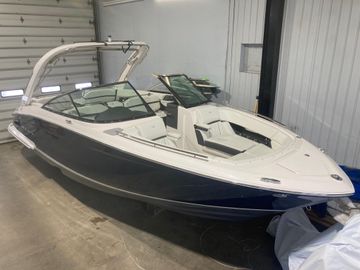 2023 Regal 2800 Bowrider