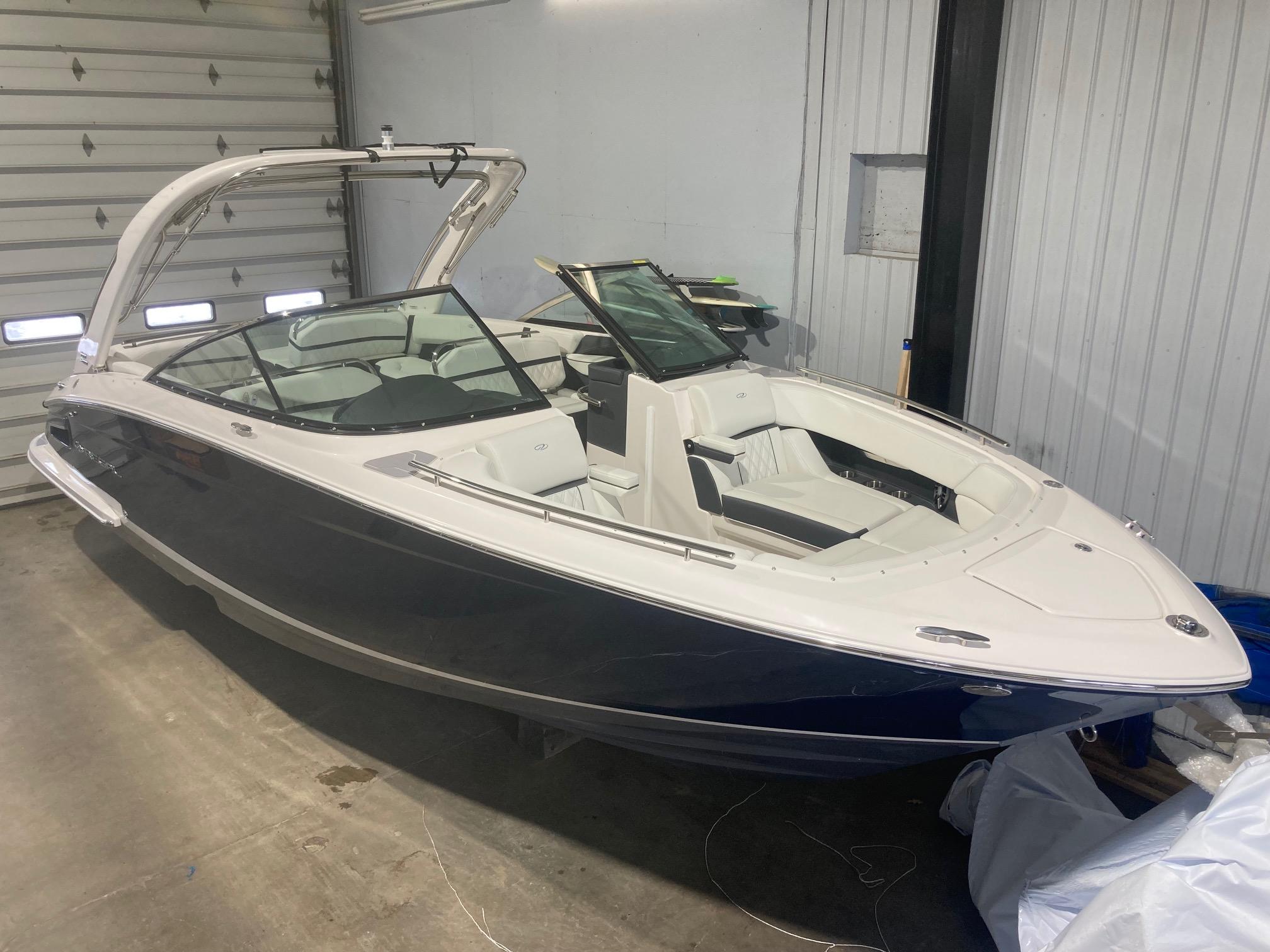 2023 Regal 2800 Bowrider