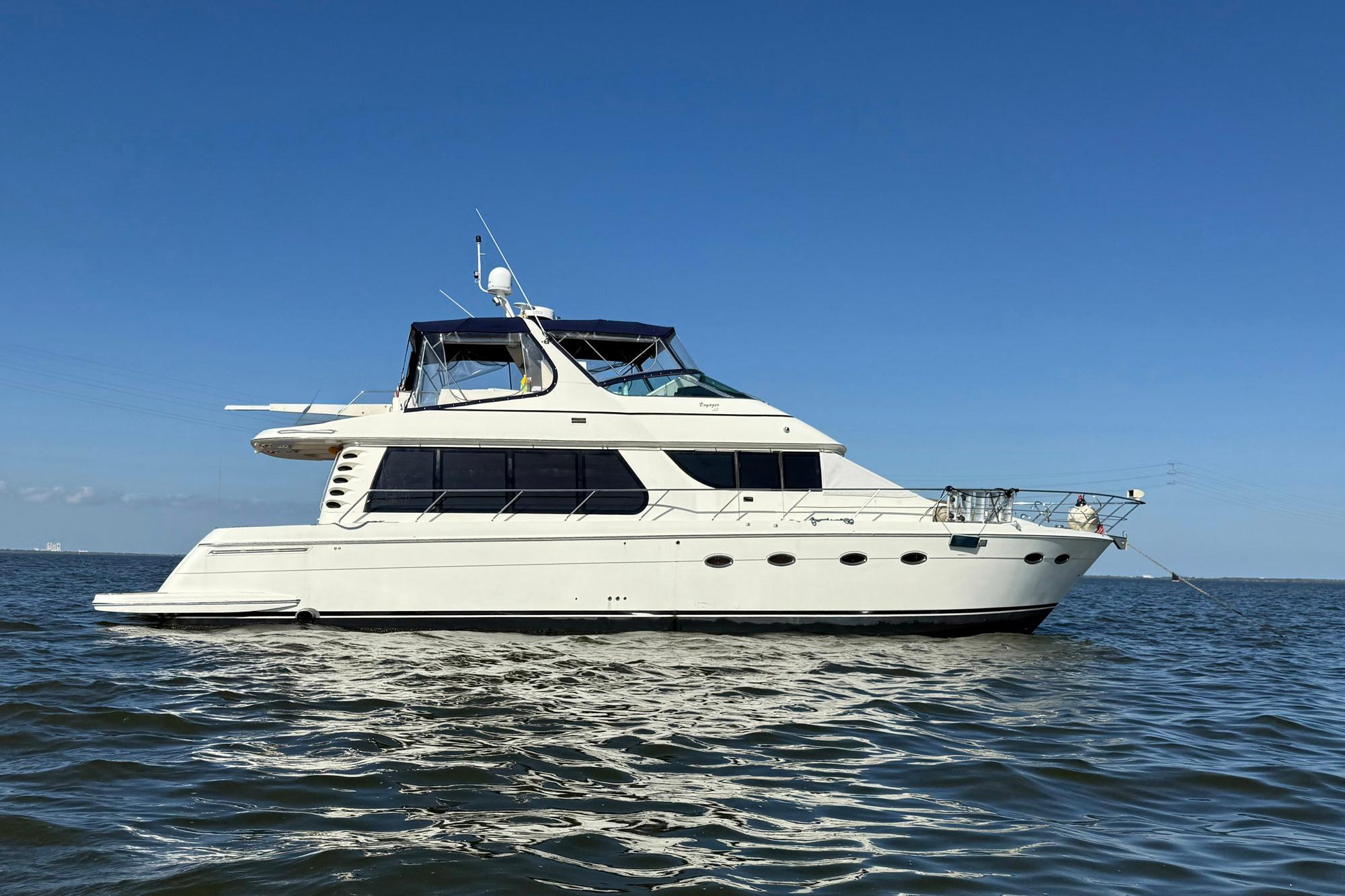 2002 Carver 570 Voyager Pilothouse