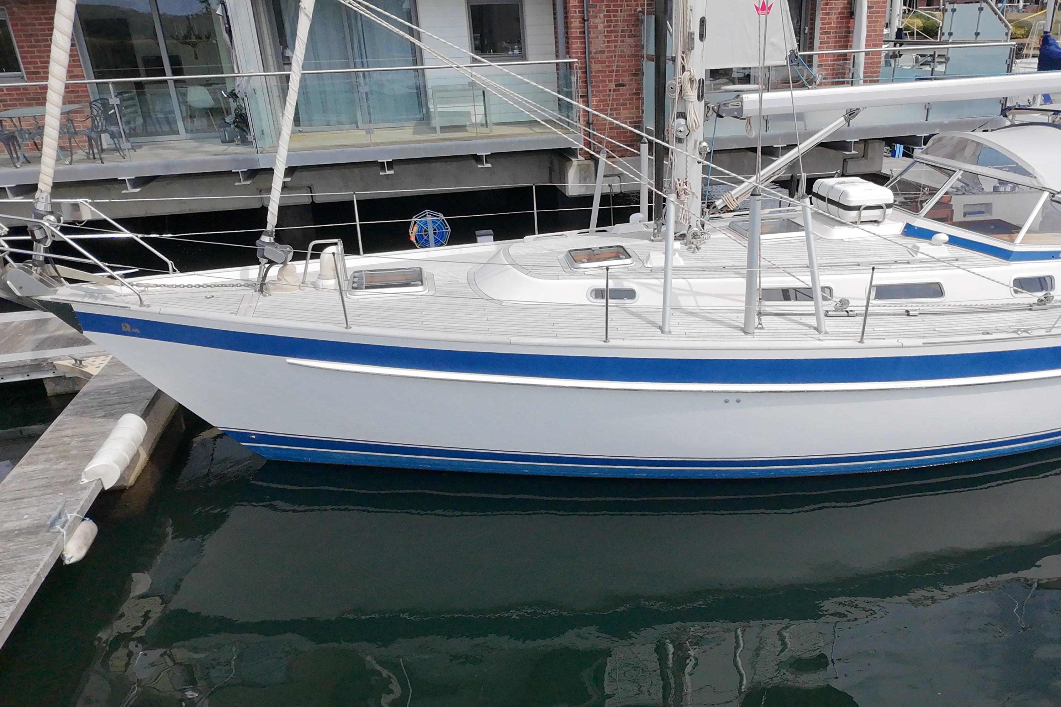 2000 Hallberg-Rassy 46
