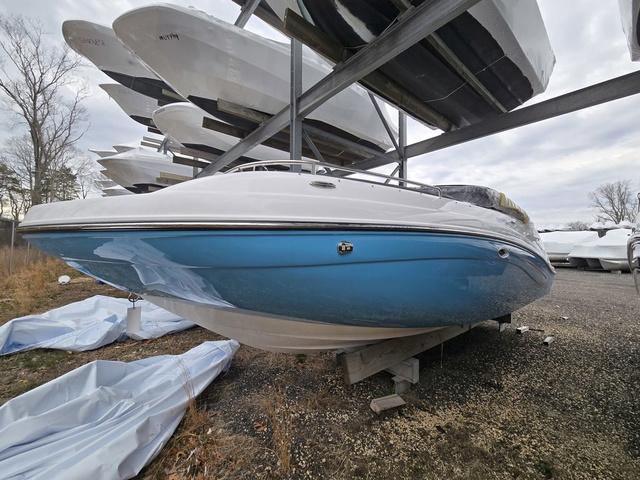 2025 Hurricane SunDeck 2486 OB