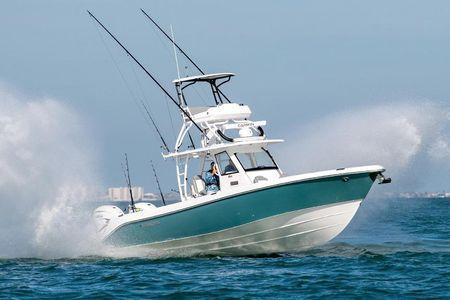 2025 Everglades 365 CC