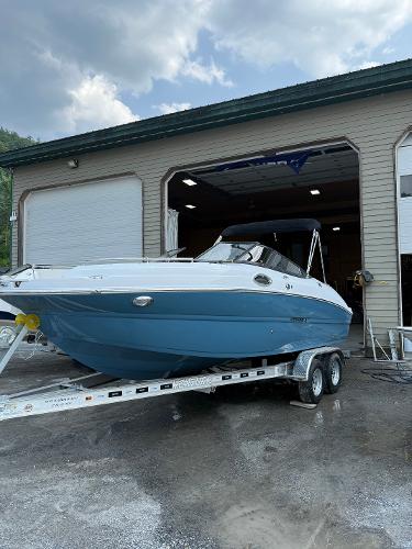 2025 Stingray 211DC