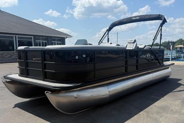 2026 Bentley Pontoons Legacy 220 Navigator