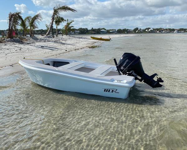 2024 Ultra Lite Tenders ULT 300