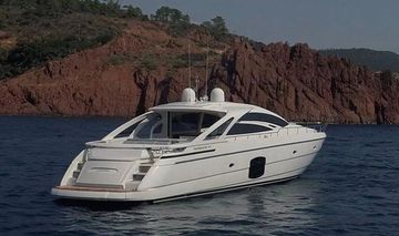 2015 Pershing 70