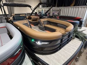 Bennington M Quad Bench 24 MSL Tritoon