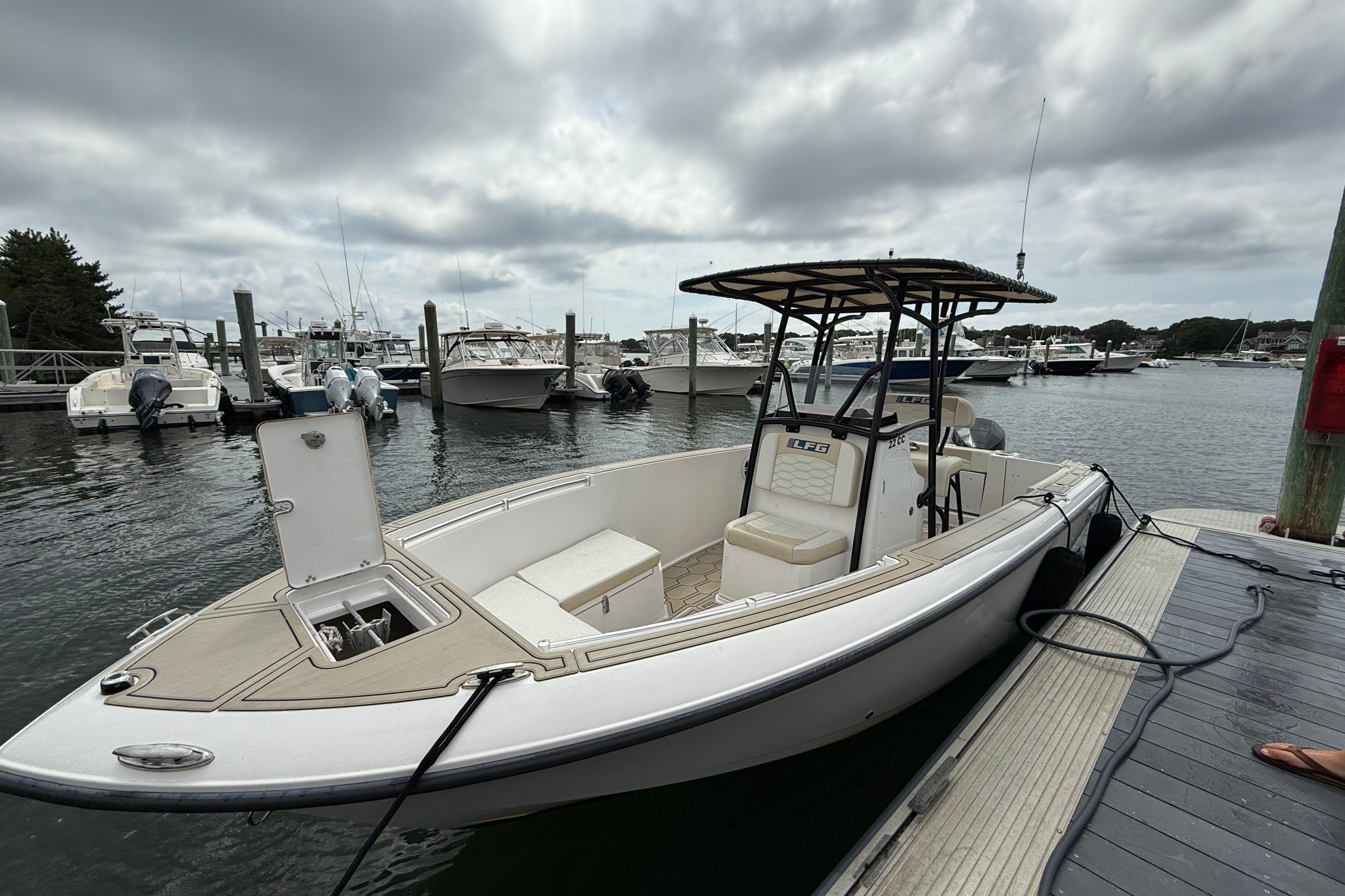2023 Twin Vee 22 LFG