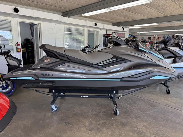 2025 Yamaha WaveRunner FX HO