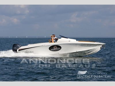 RACING EXPERIENCE 30RX bowrider 