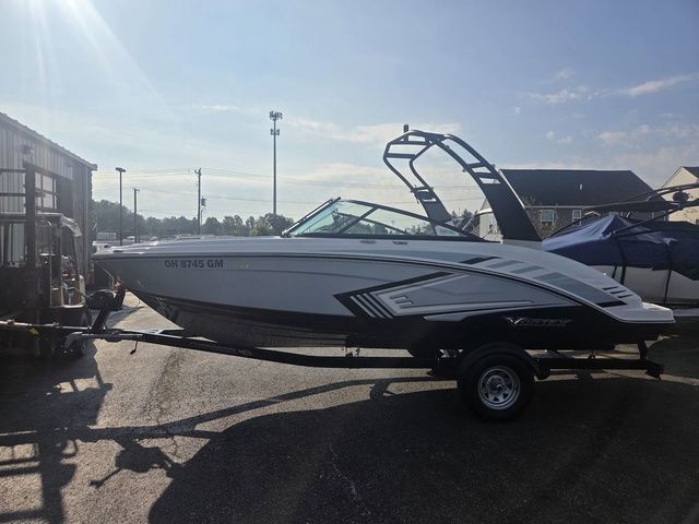 2019 Chaparral Vortex 203 VRX