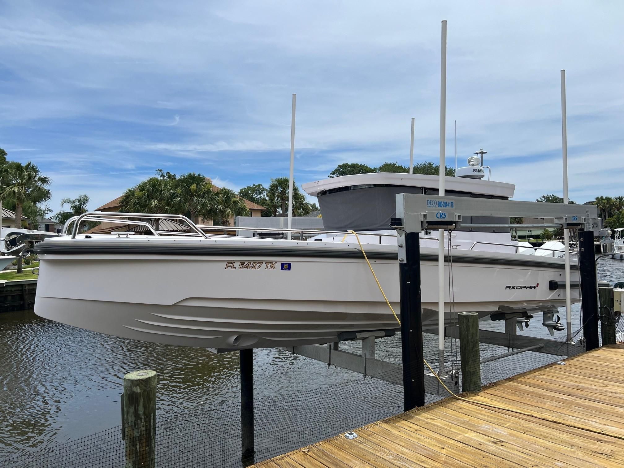 Axopar 28 CABIN