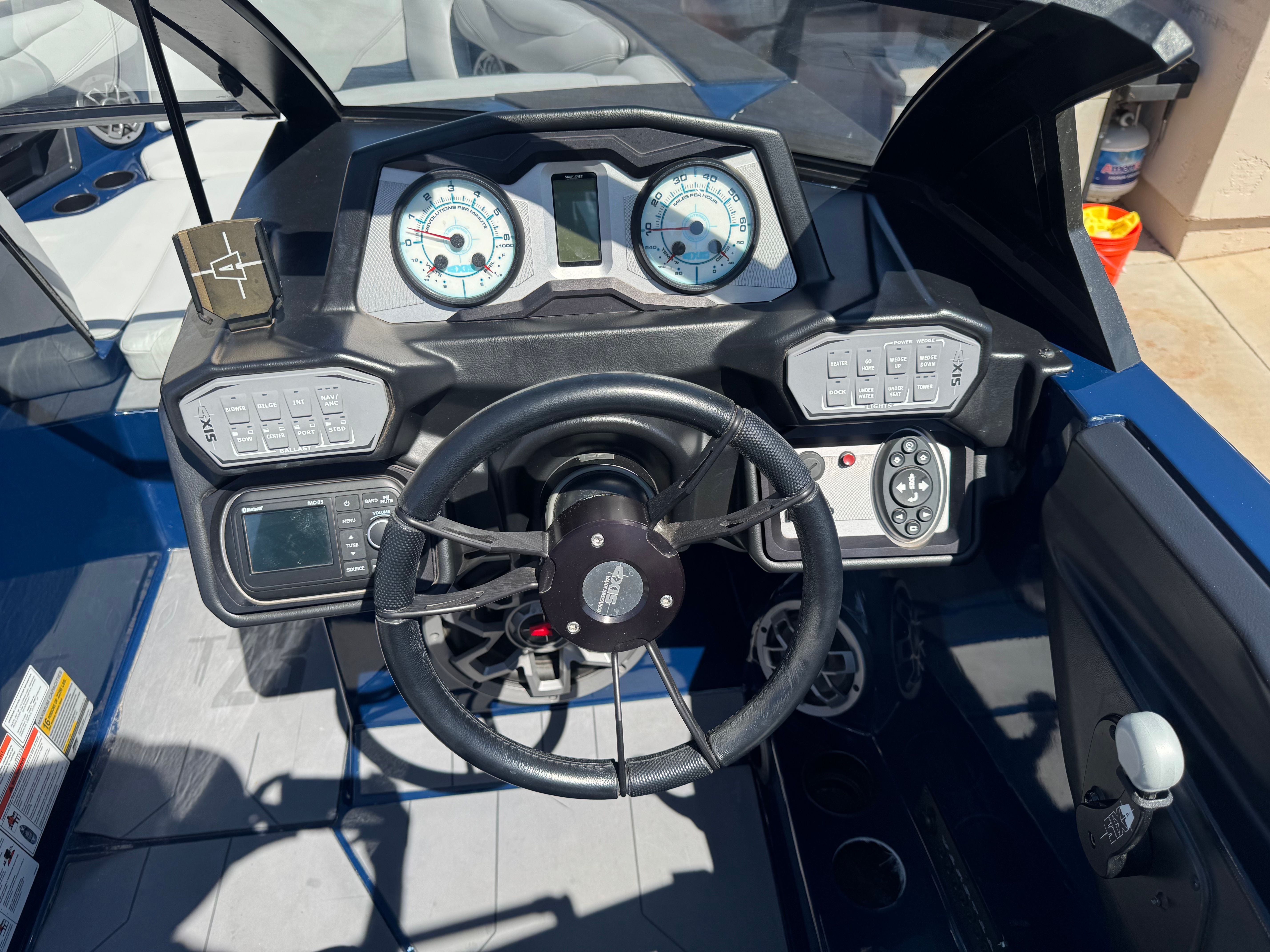2021 Axis T23