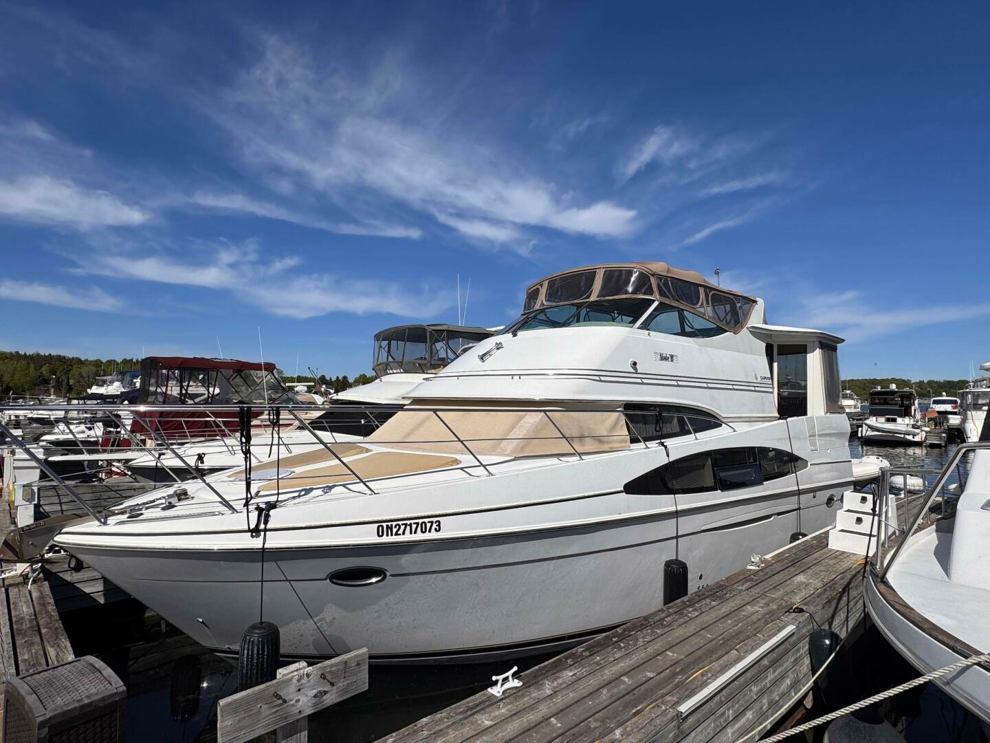 2002 Carver 466 Motor Yacht