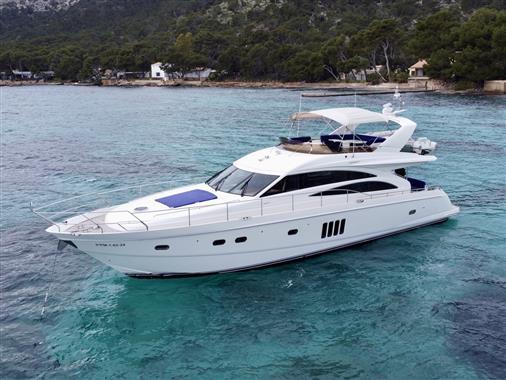 2007 Princess 67 Flybridge
