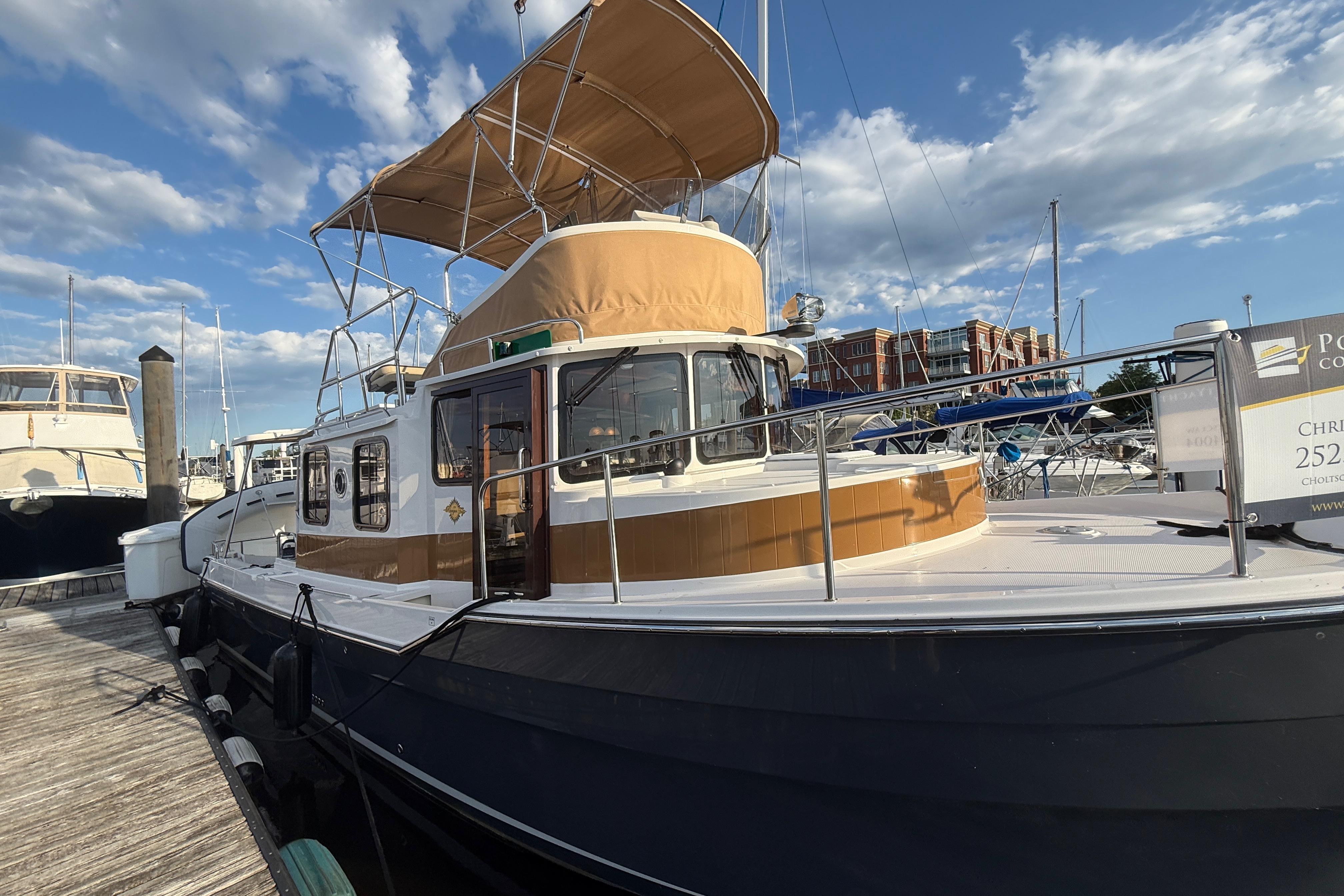 2024 Ranger Tugs R31CB