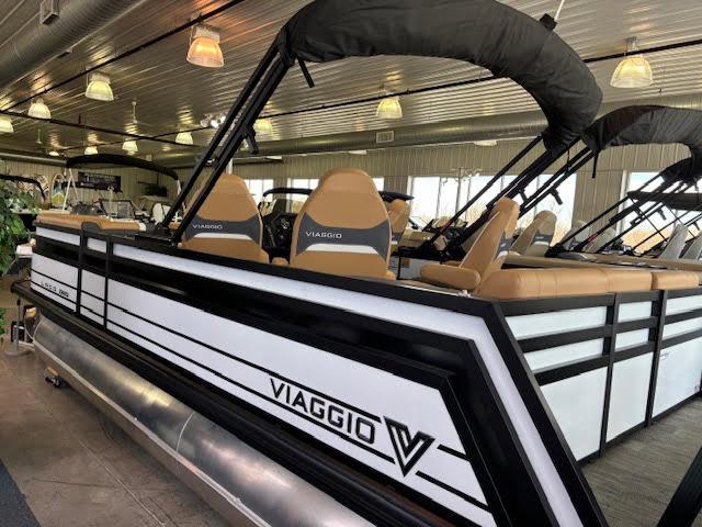 2024 Viaggio Z22Q- Quad Captains TRIPLETOON