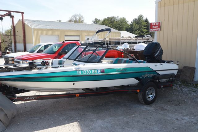 1993 Astro S-18FS