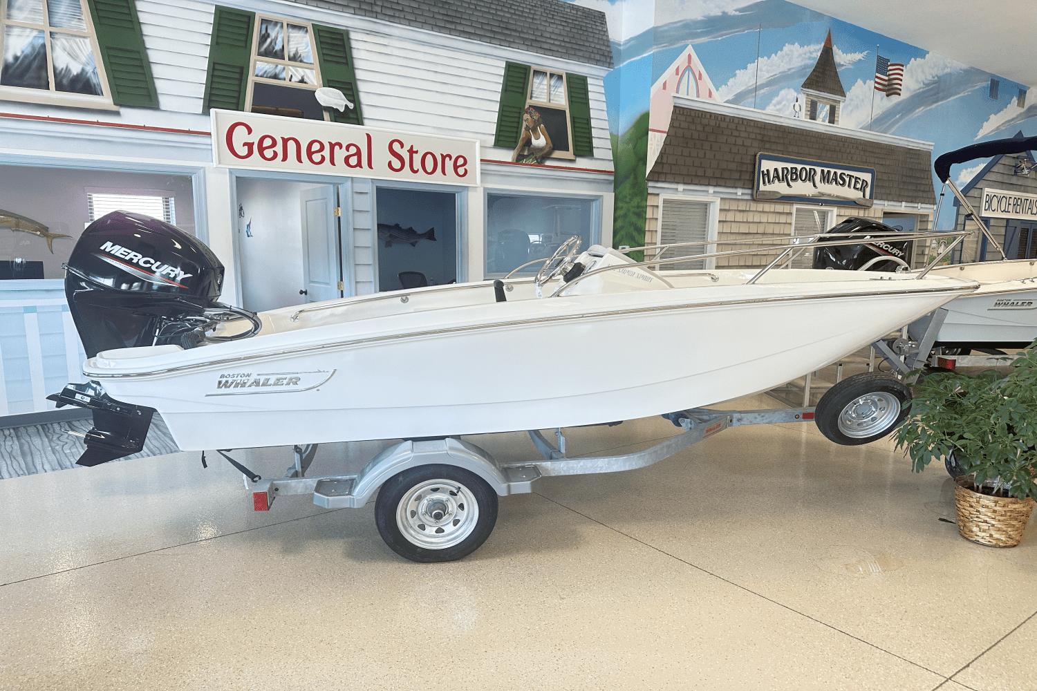 Boston Whaler 130 Super Sport