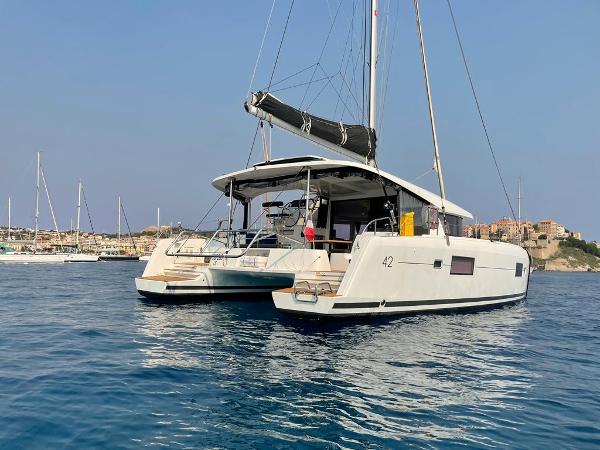 2017 Lagoon 42