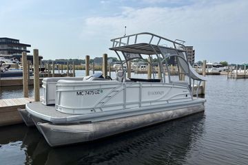 2025 Godfrey MC235SDB