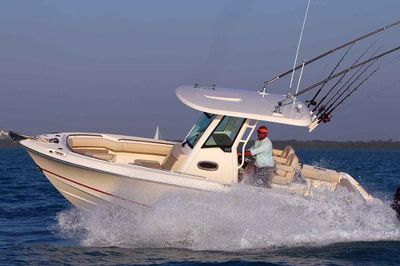 Boston Whaler 250 Outrage Boat
