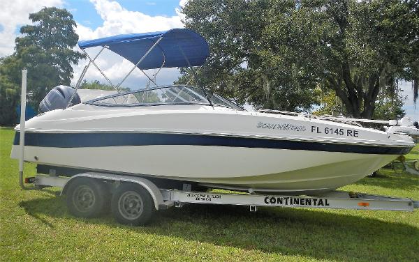 2016 SouthWind 212 SD