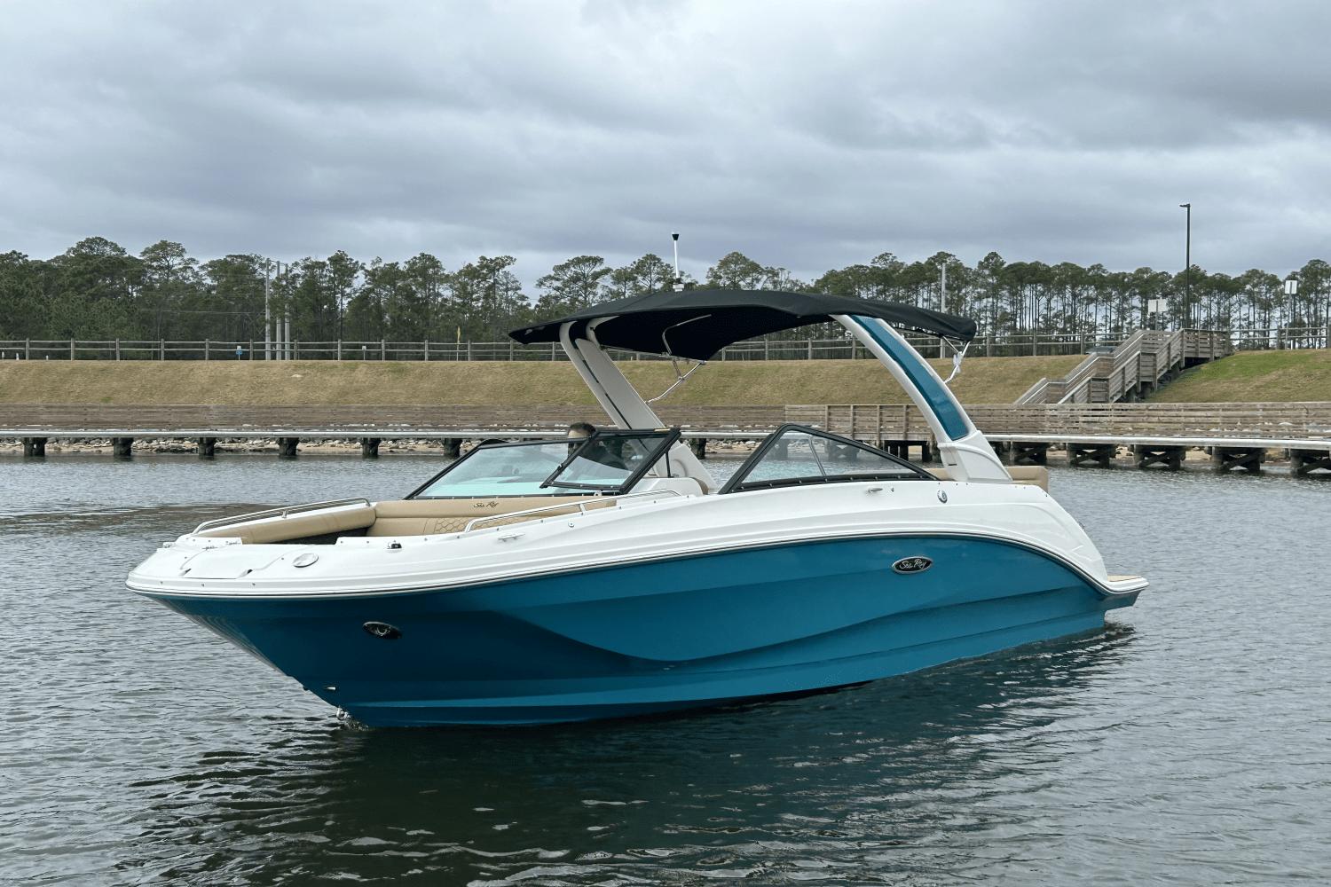 Sea Ray SDX 250 Outboard