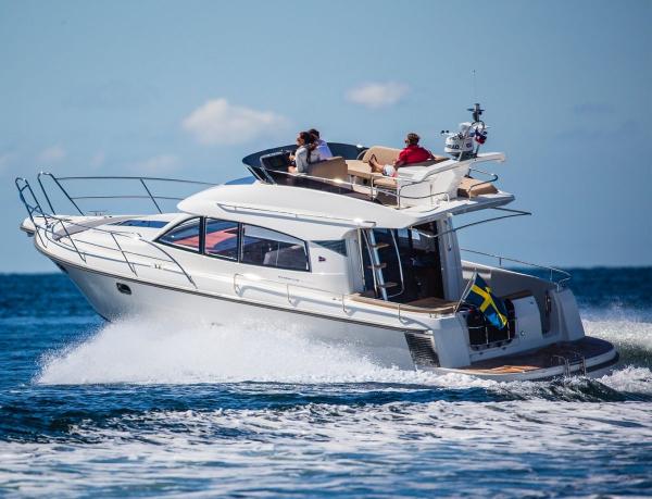 2026 Nimbus 405 Flybridge