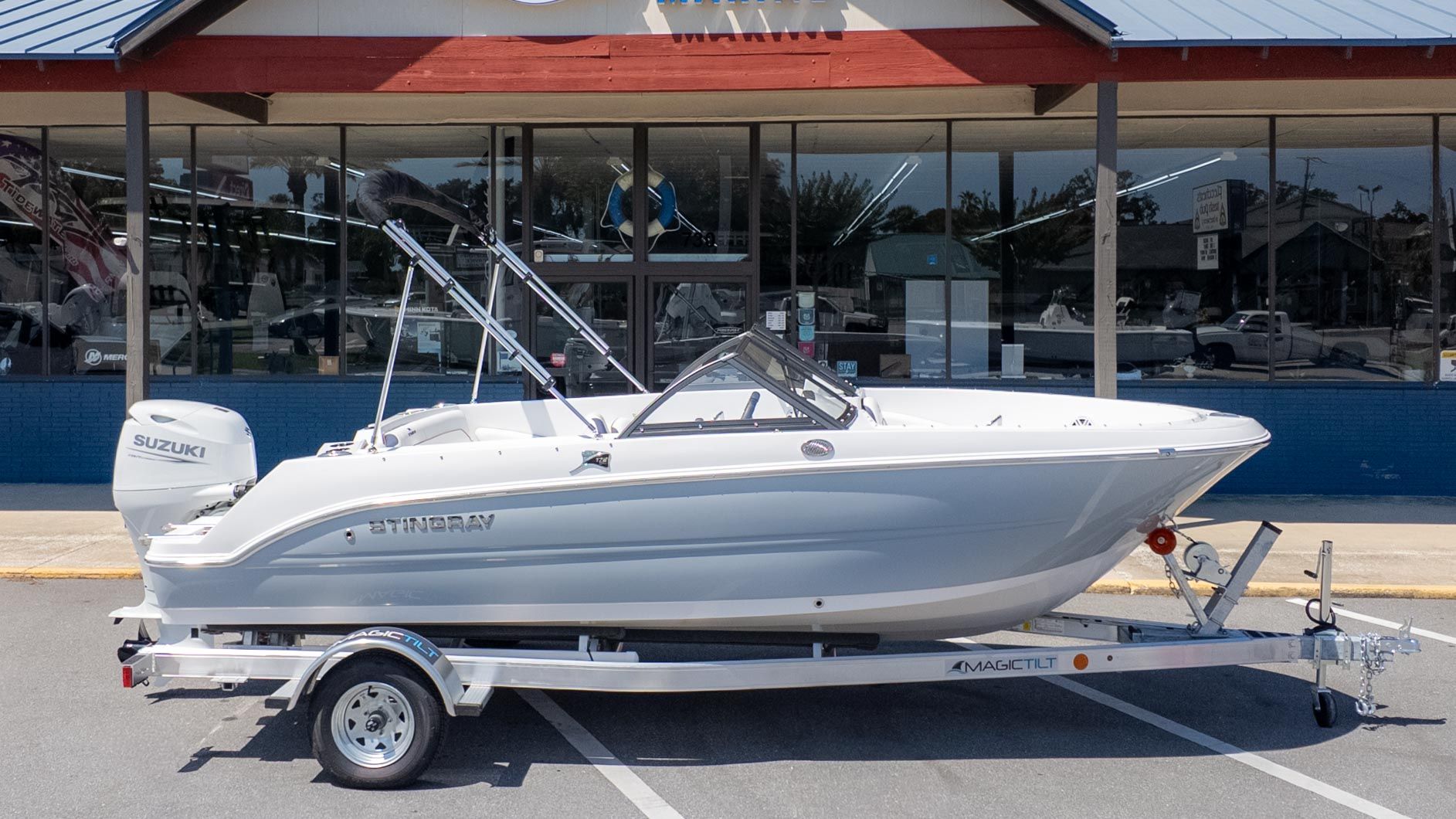 2026 Stingray 172 DC