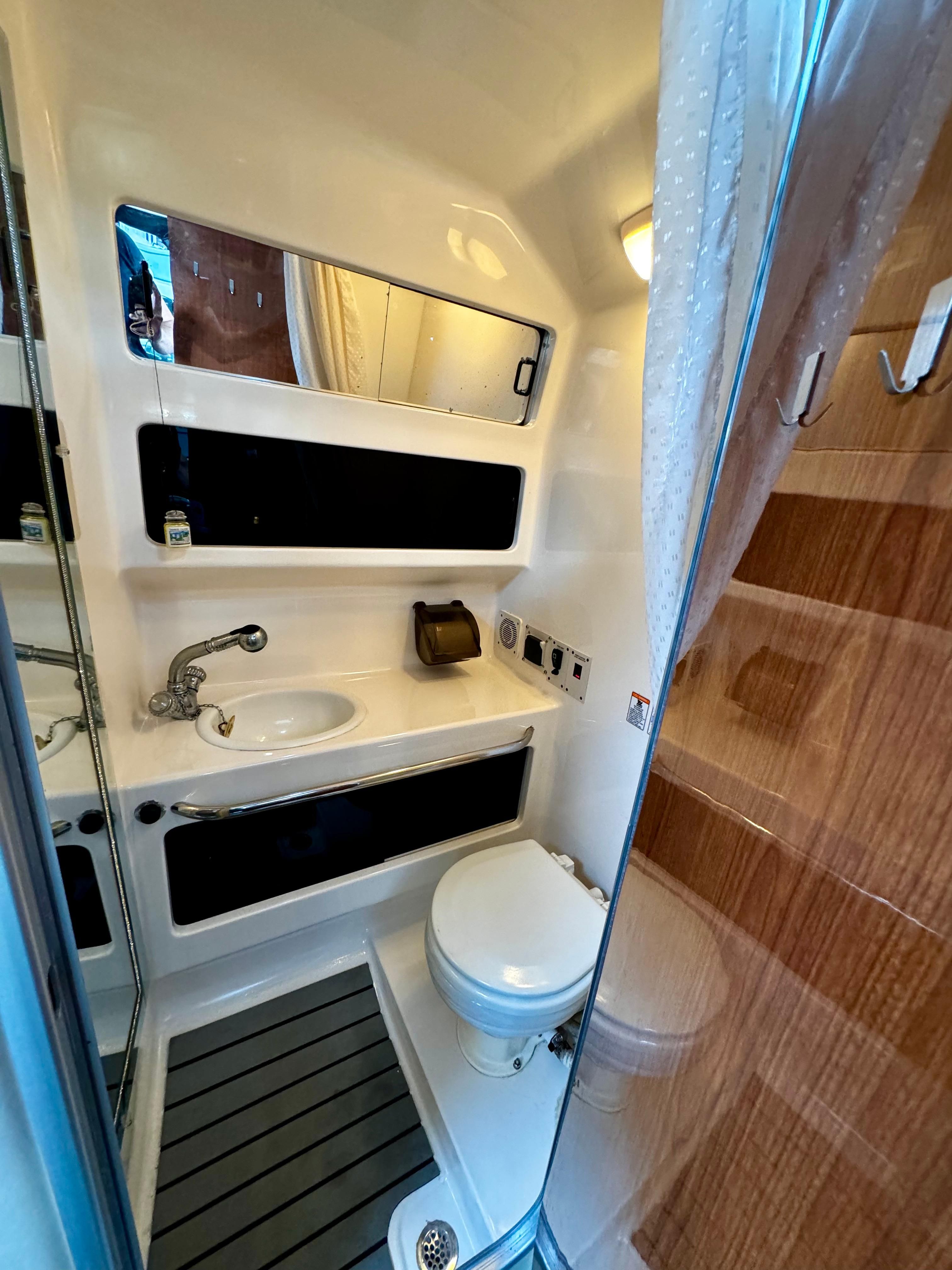 2001 Chaparral 270 Signature