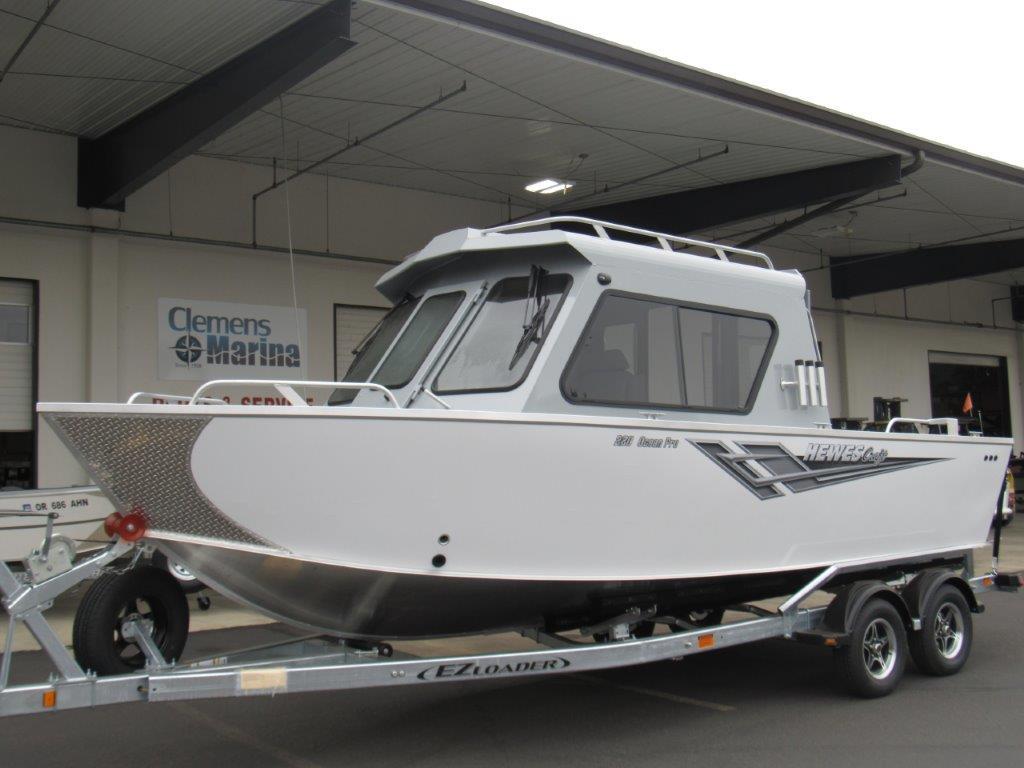 2025 Hewescraft 220 Ocean Pro HT BH