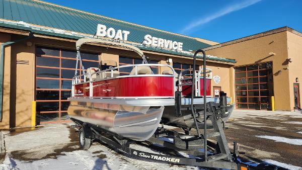 2025 Sun Tracker Bass Buggy 16 XL Select