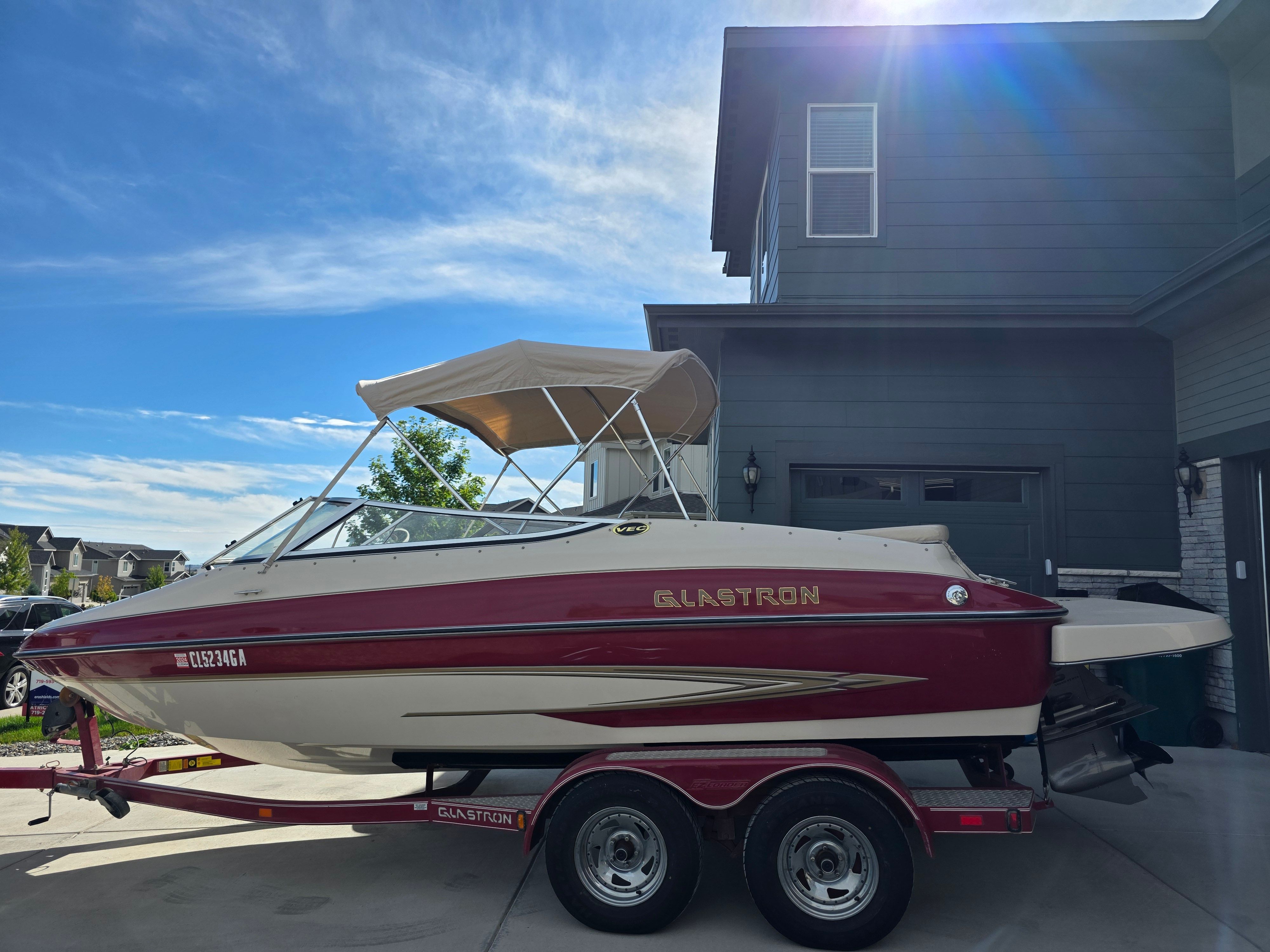 2005 Glastron GX 205