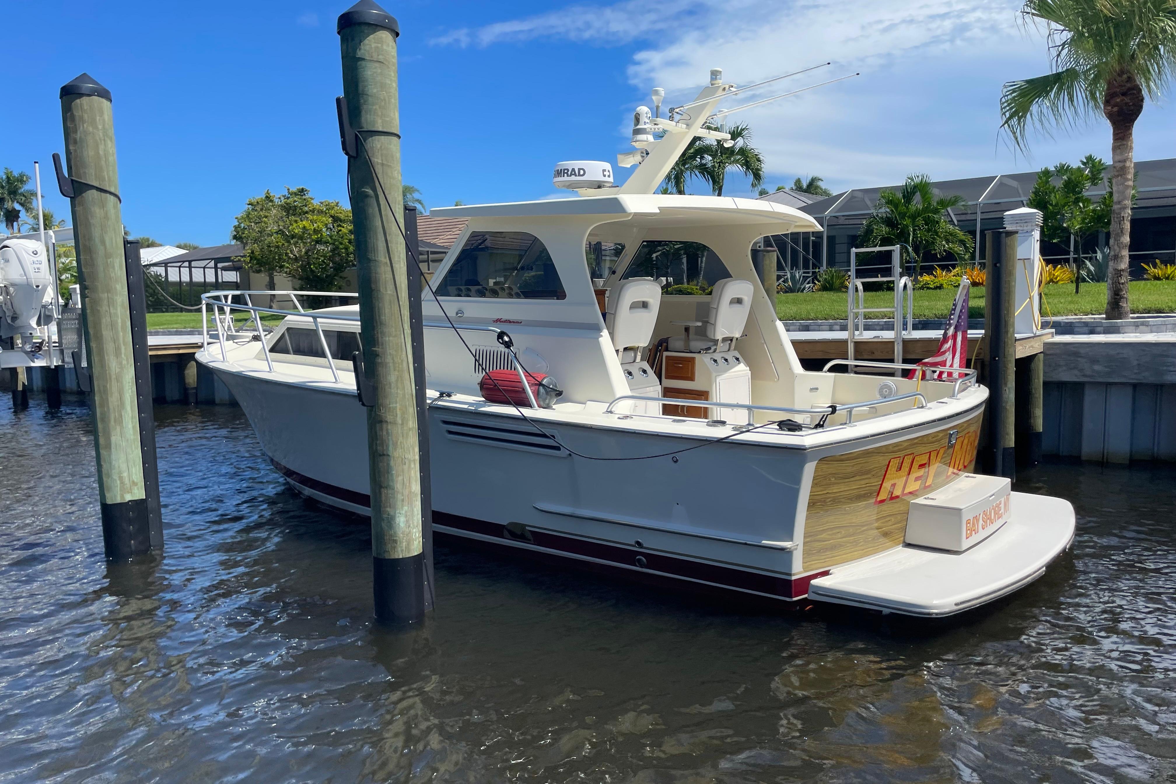 1967 Hatteras 28 CRUISER