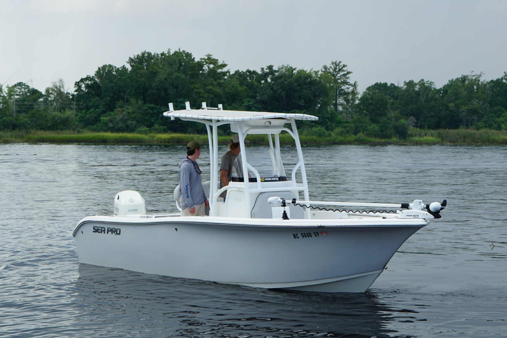 2020 Sea Pro 219 Center Console