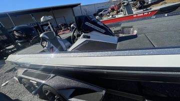 2023 Skeeter FXR20 Select
