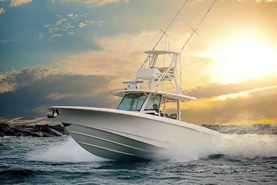 Boston Whaler 380 Outrage Boat