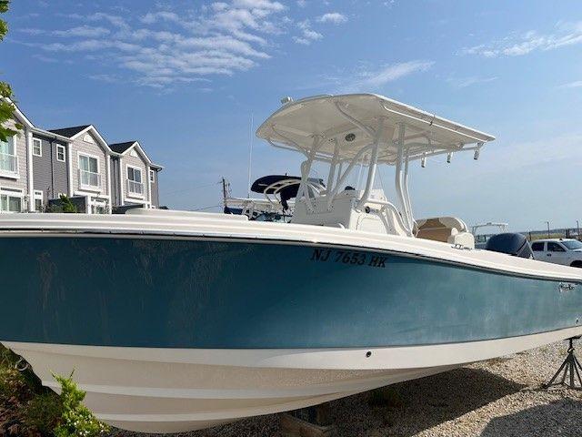 2016 Edgewater 245 CC