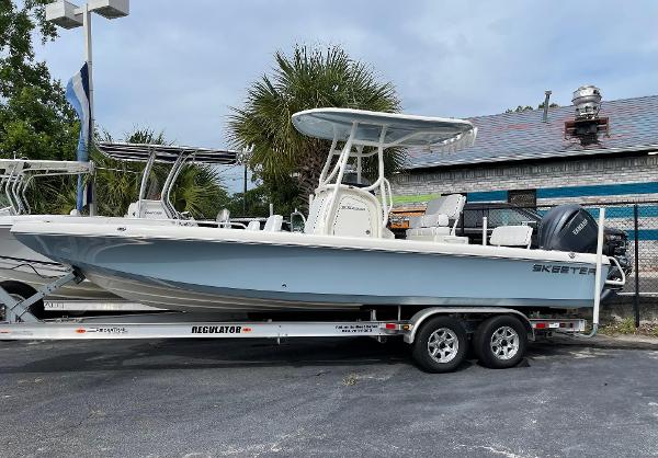 2022 Skeeter SX 2550 Family