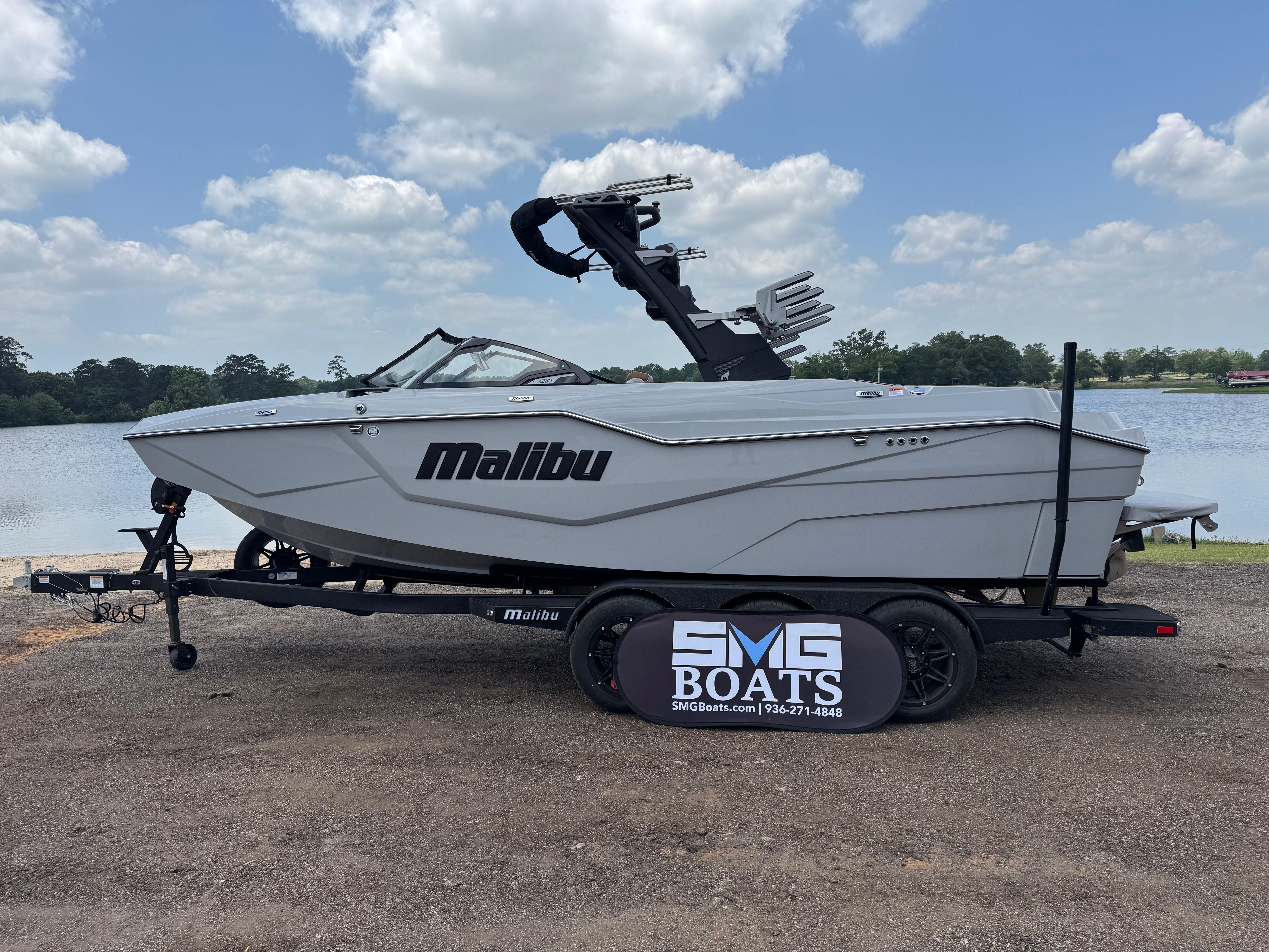 2025 Malibu M-SERIES M230