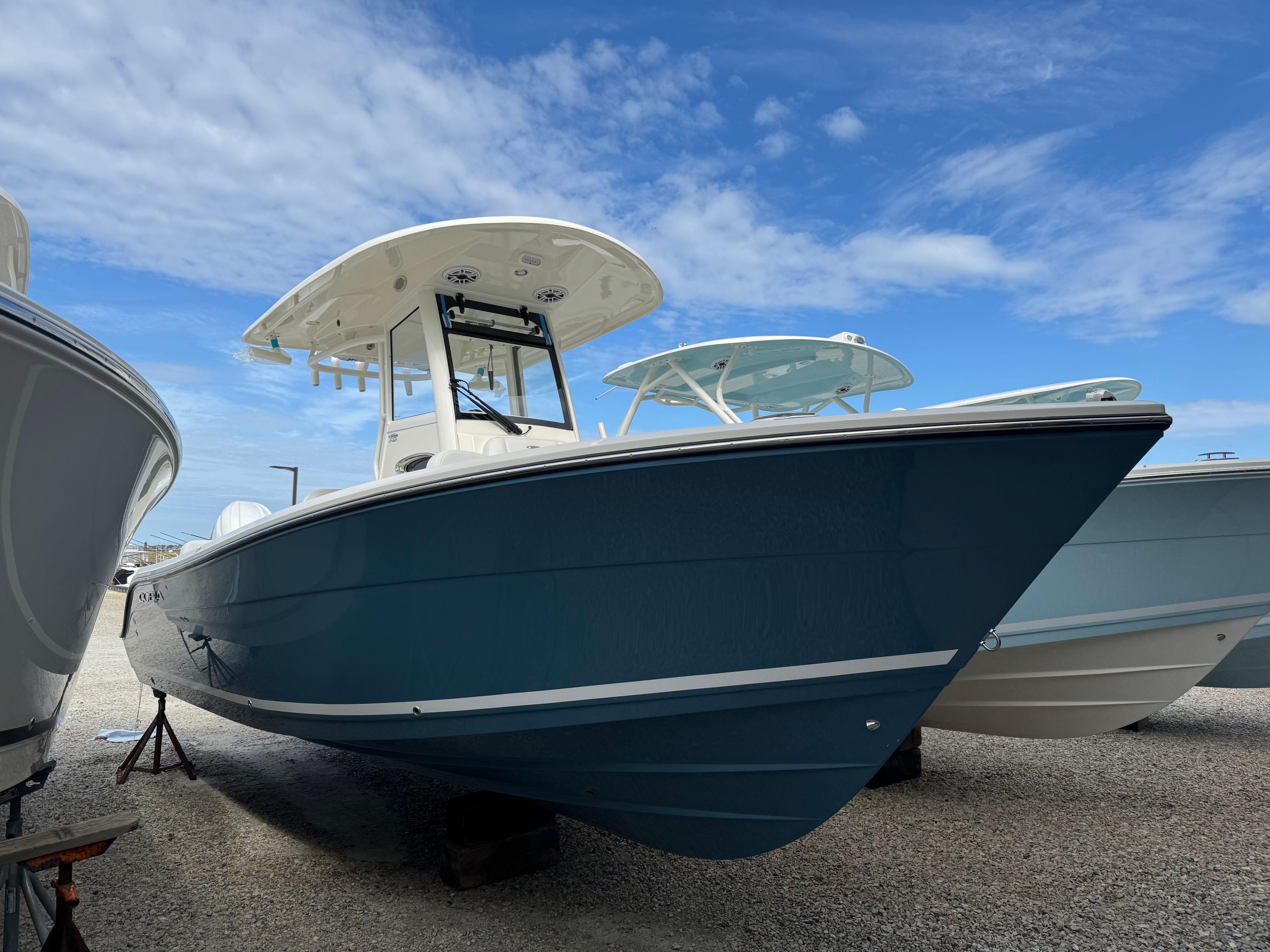 2025 Cobia 240 CC