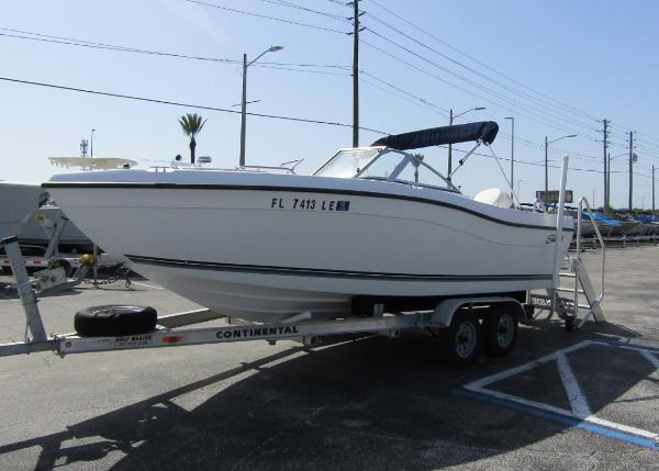 Seaswirl Striper 2100 Boats For Sale - Boats.com