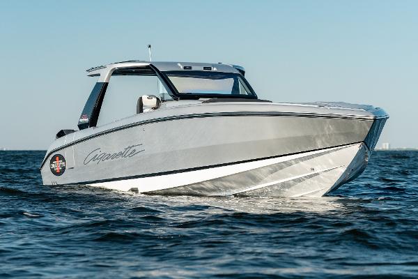2022 Cigarette 41 Nighthawk