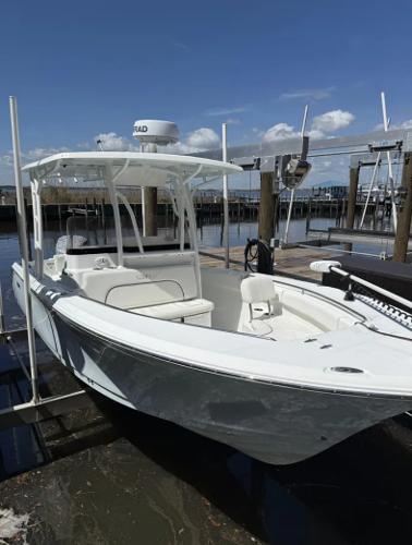 2016 Sea Hunt Edge 24