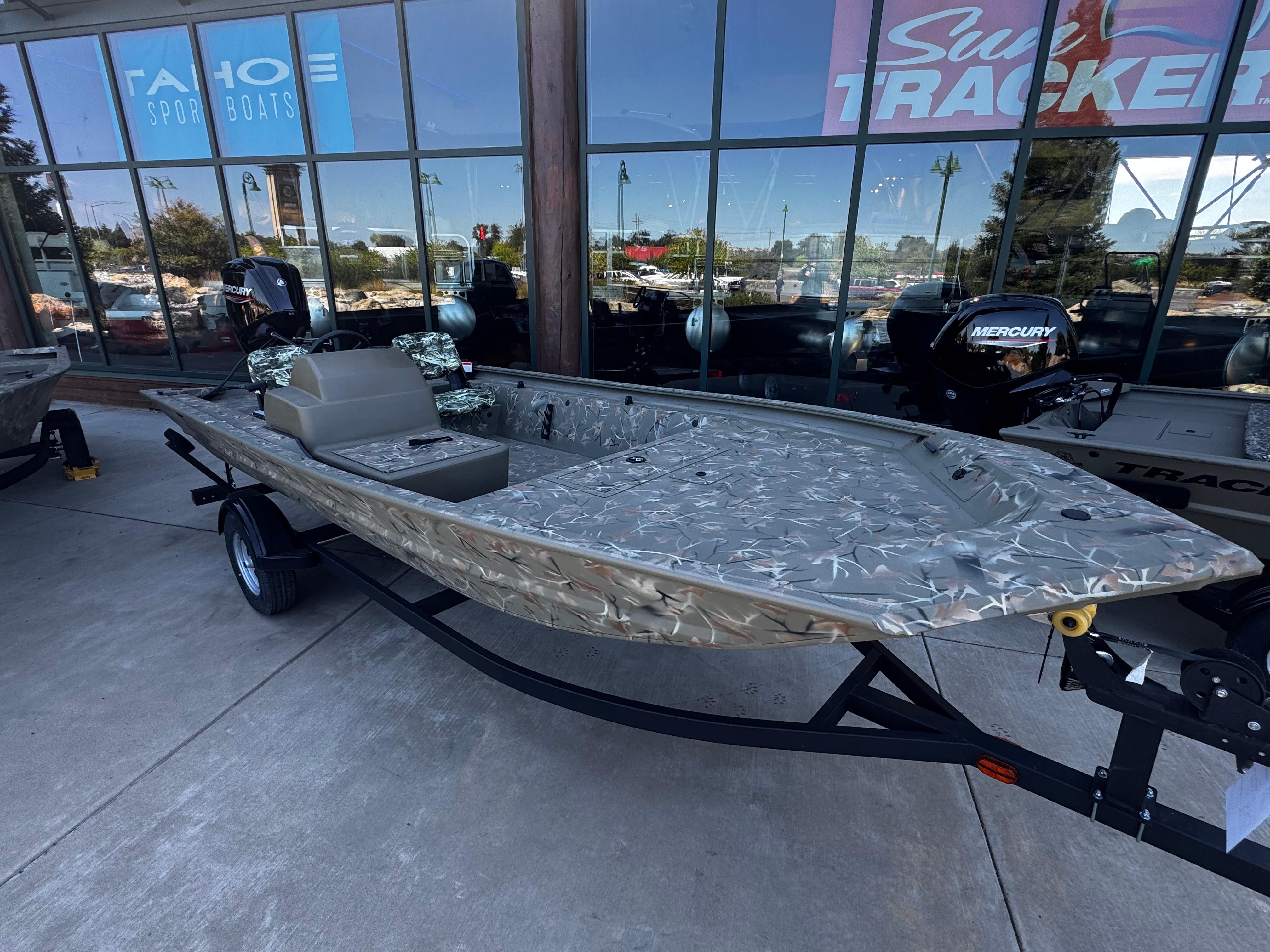 2025 Tracker Grizzly 1754 SC