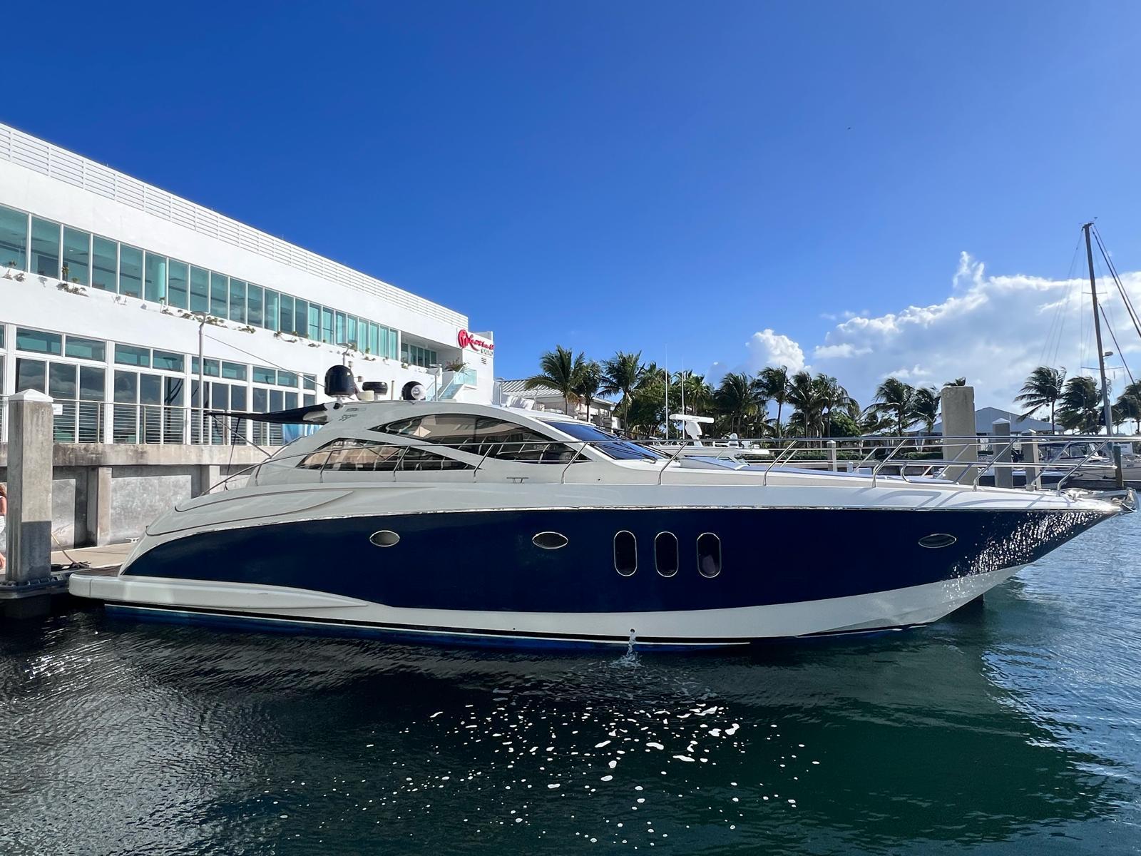 2005 Astondoa 53 Open