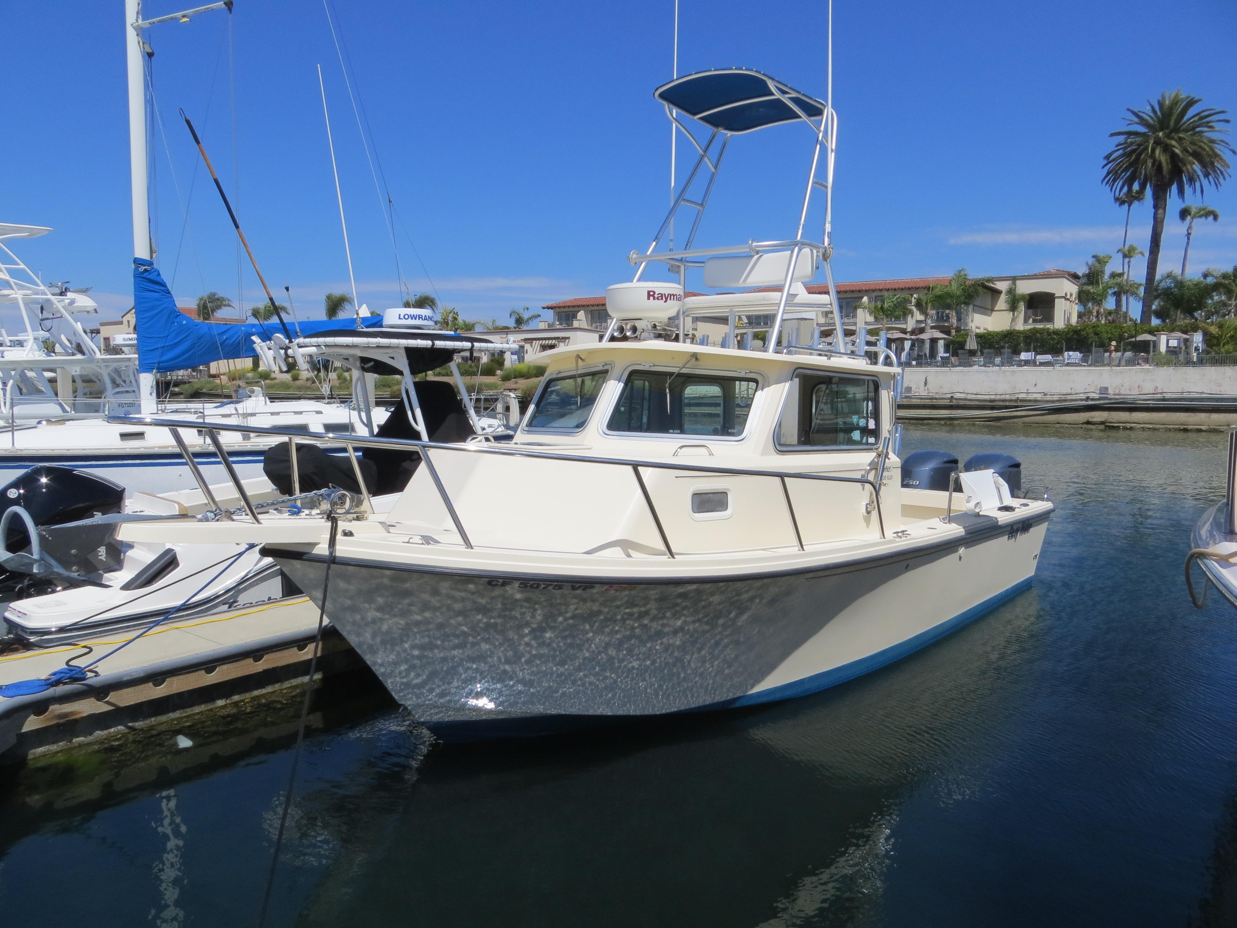 2012 Parker 2520 XLD Sport Cabin
